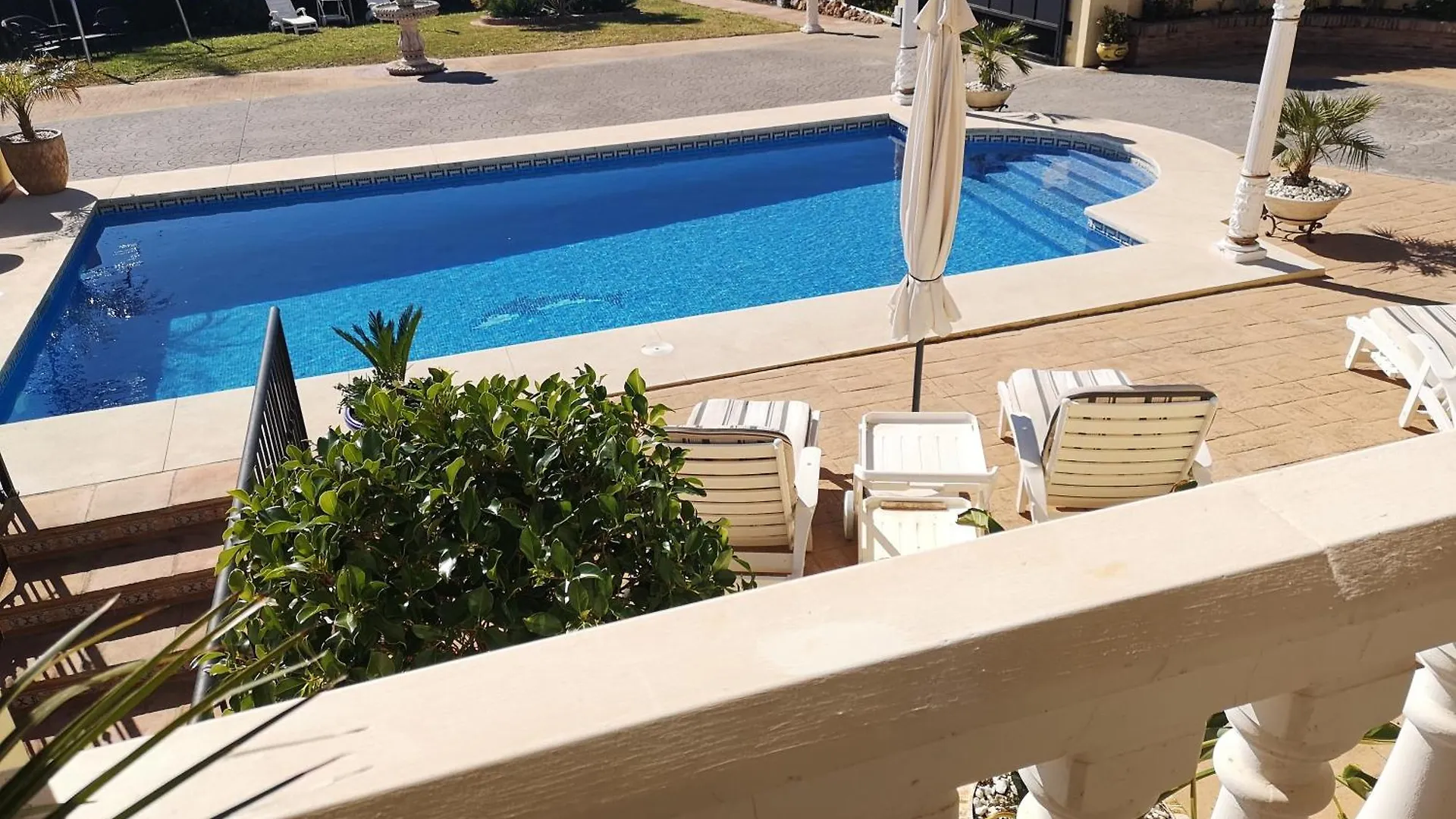 Roca Penthouse Apartment Estepona Spain